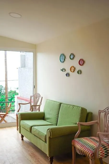 Renovated Traditional House W 3Br & Outdoor Space Funchal  0*, Funchal (Madeira) Portugal